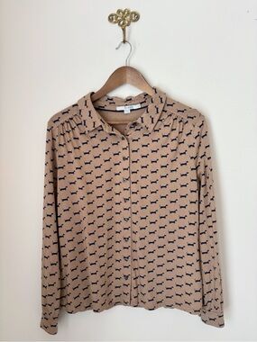 Boden Brown Weiner Dog Button Front Shirt Sz 10 Dachshund